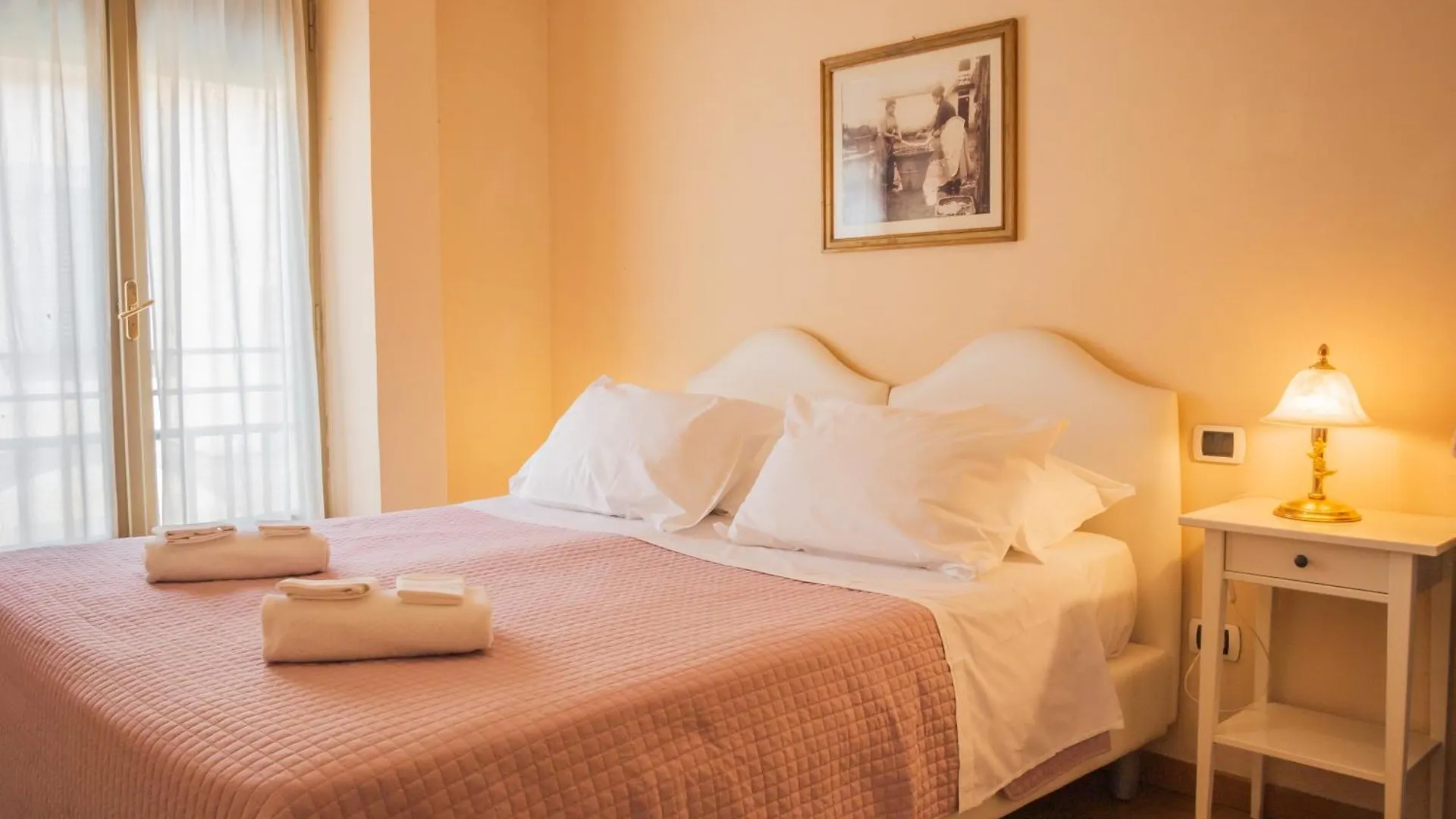 Casa Paolina Aparthotel Lucca 3*,