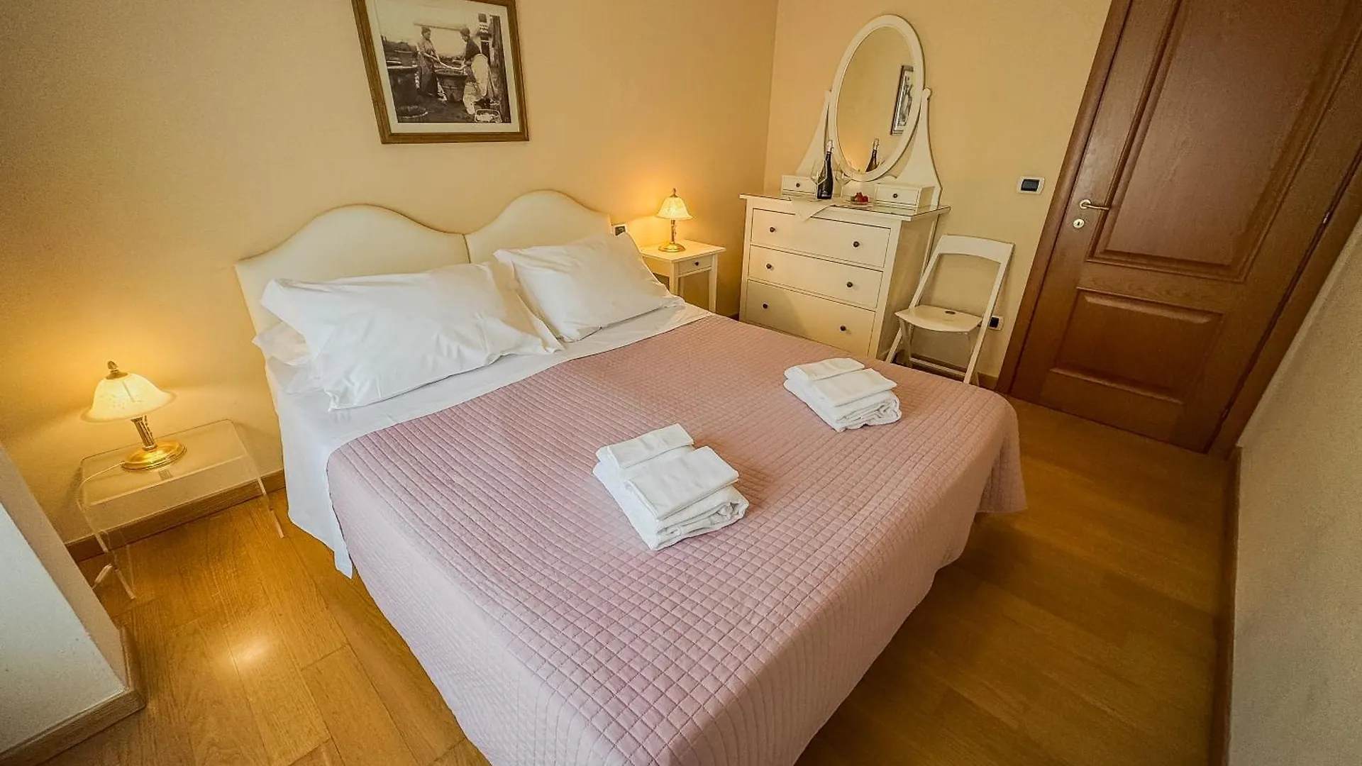 Casa Paolina Aparthotel Lucca