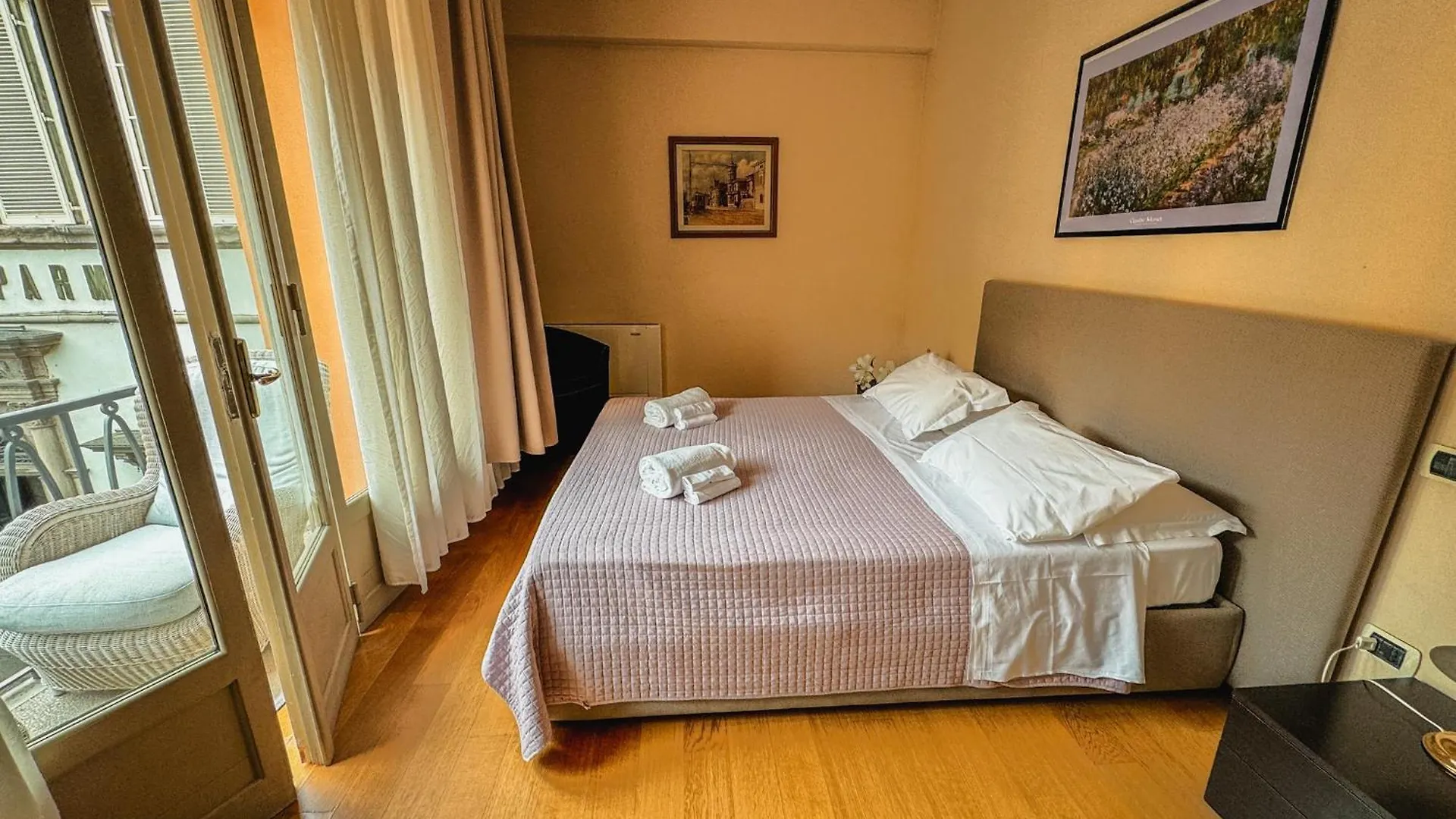 Casa Paolina Aparthotel Lucca 3*,  Italy