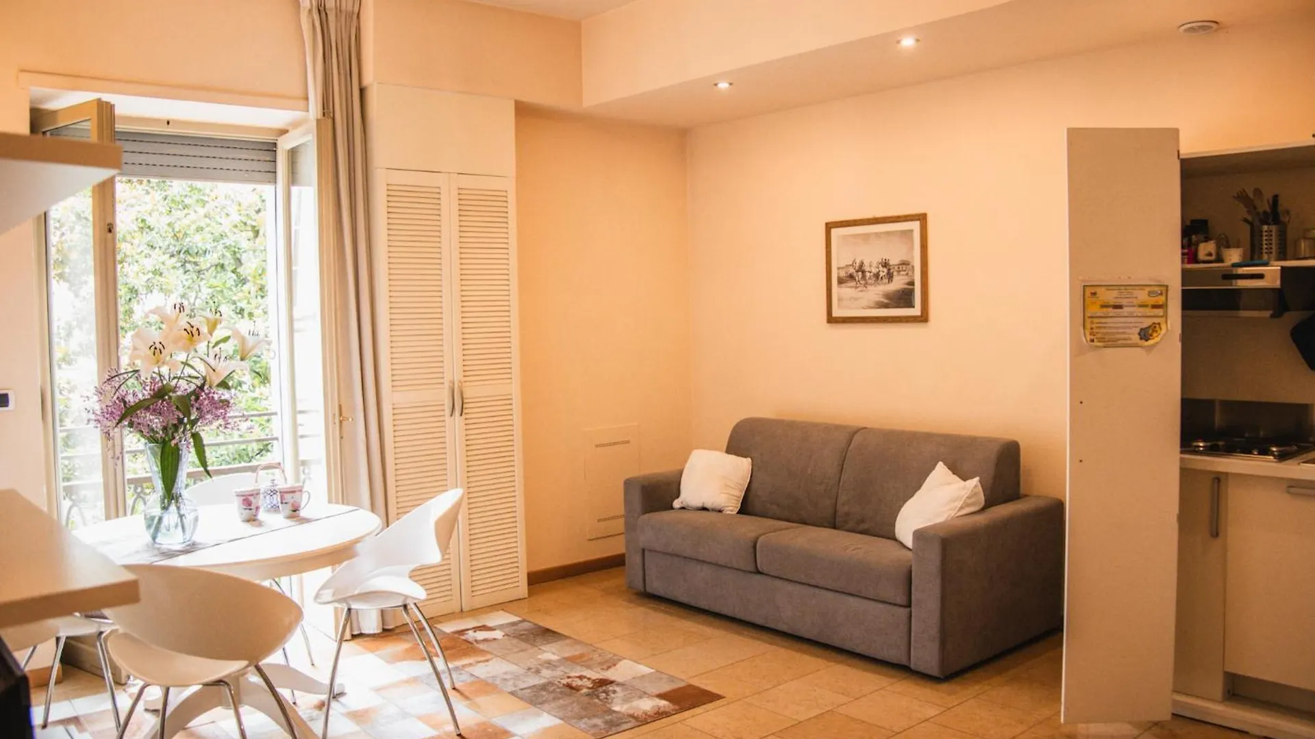 Casa Paolina Aparthotel Lucca Italy