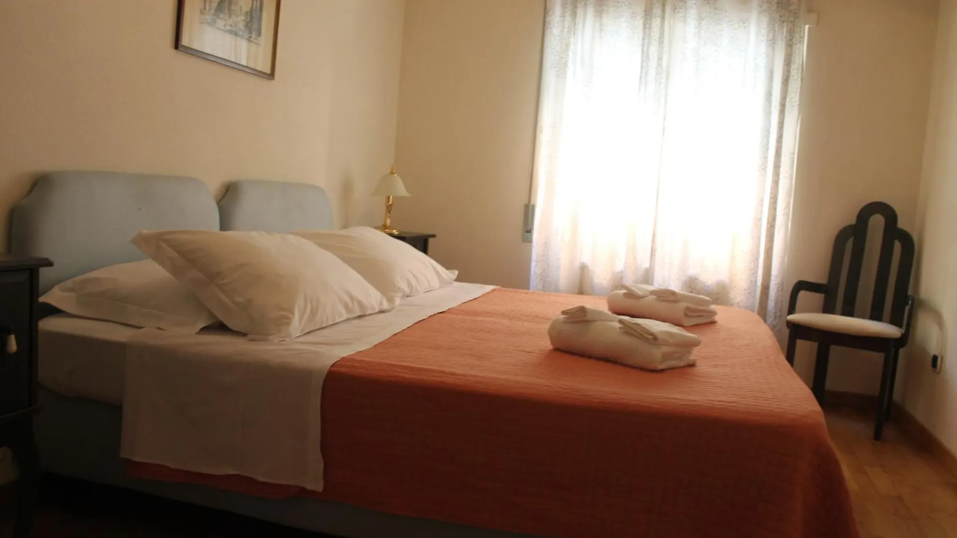 Casa Paolina Aparthotel Lucca 3*,