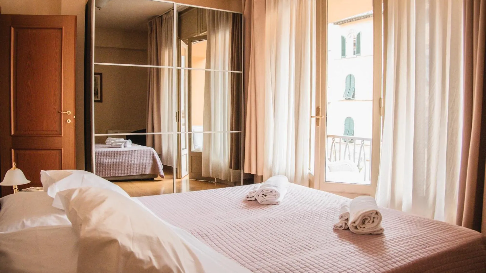 Casa Paolina Aparthotel Lucca